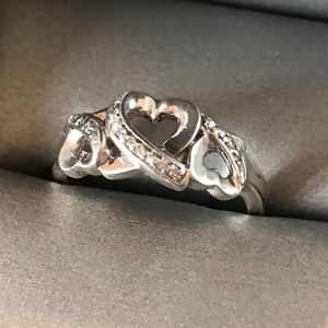 Genuine Diamond and 925 Sterling Silver Ring SZ8.5